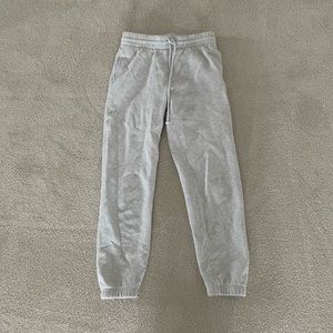 Aritzia TNA Sweatpants